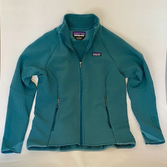 Patagonia Women’s R2 TechFace Jacket - Picture 4 of 6